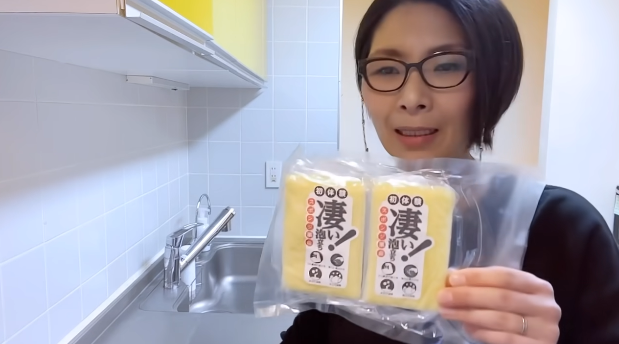 くわばたりえさんが絶賛! オススメキッチングッズ その名も「スポンジ革命」 パッケージを売らないパッケージ屋 パッケージ松浦 くわばたりえさんが絶賛! オススメキッチングッズ その名も「スポンジ革命」 パッケージを売らないパッケージ屋 パッケージ松浦